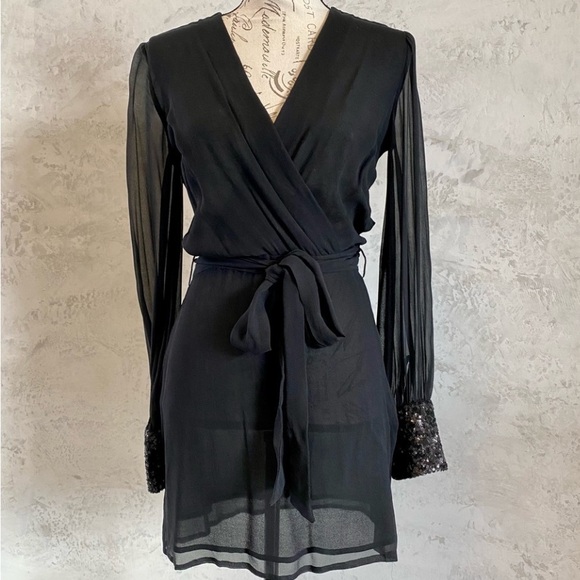 What Goes Around Comes Around Dress - Picture 1 of 10